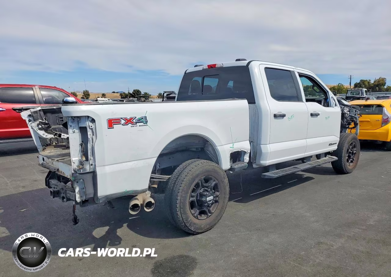 2025 Ford F250 Super Duty VIN:1FT8W2BT6SEC91369 - 3