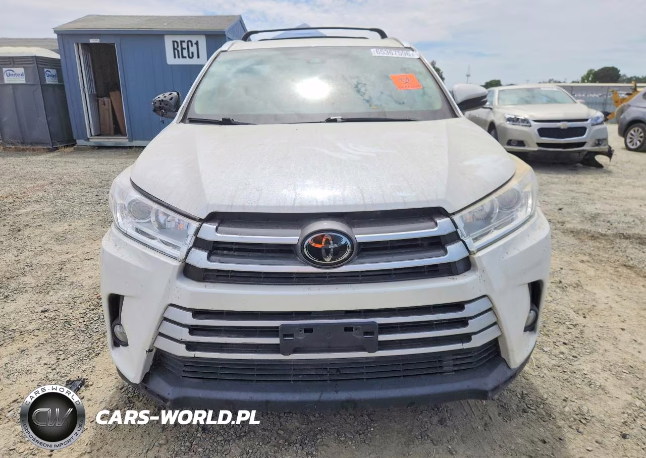 2019 Toyota Highlander Xle VIN:5TDKZRFH0KS307491 - 5