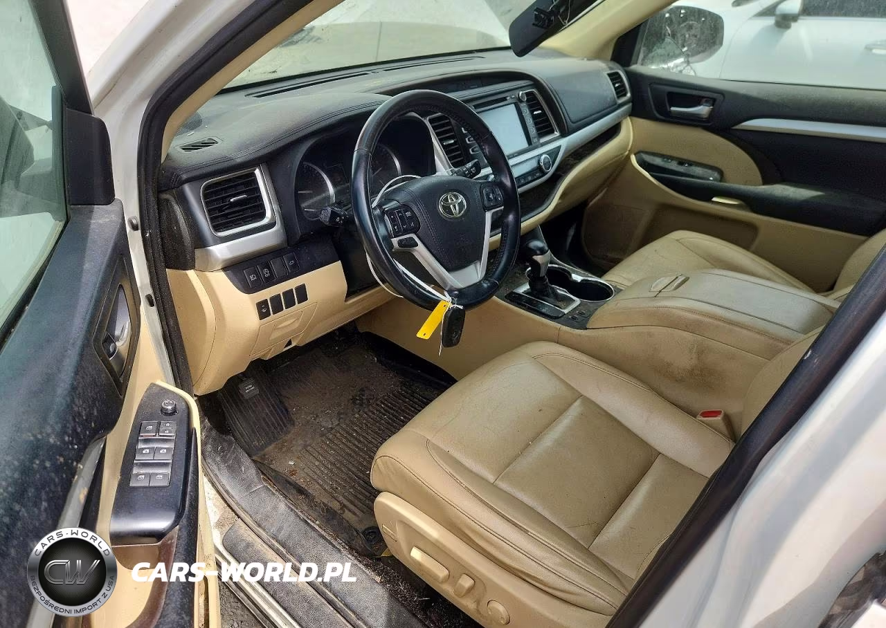 2019 Toyota Highlander Xle VIN:5TDKZRFH0KS307491 - 8