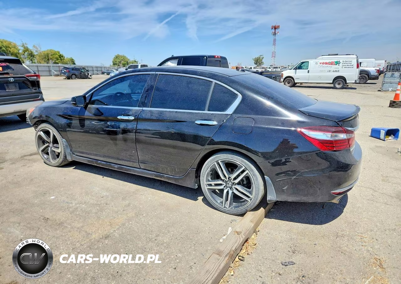 2016 Honda Accord Touring VIN:1HGCR3F94GA031672 - 2