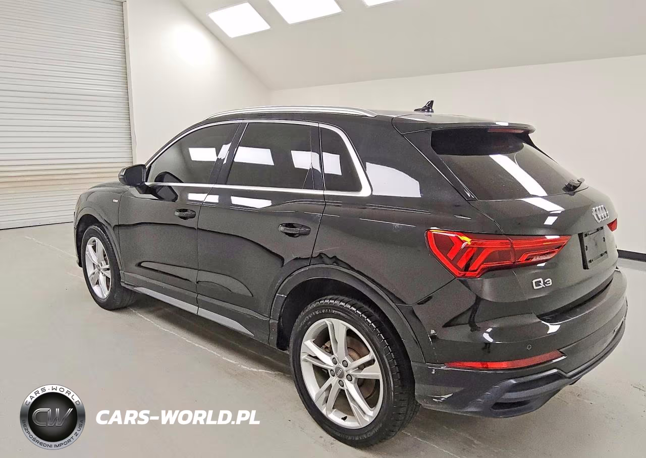 2020 Audi Q3 Premium S Line VIN:WA1DECF37L1026903 - 2