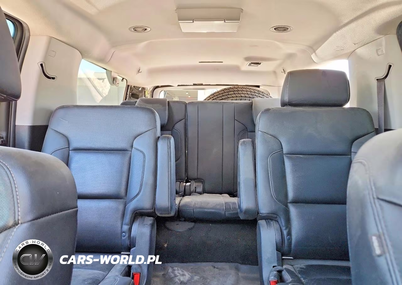 2017 Chevrolet Suburban K1500 Premier VIN:1GNSKJKC3HR284321 - 10