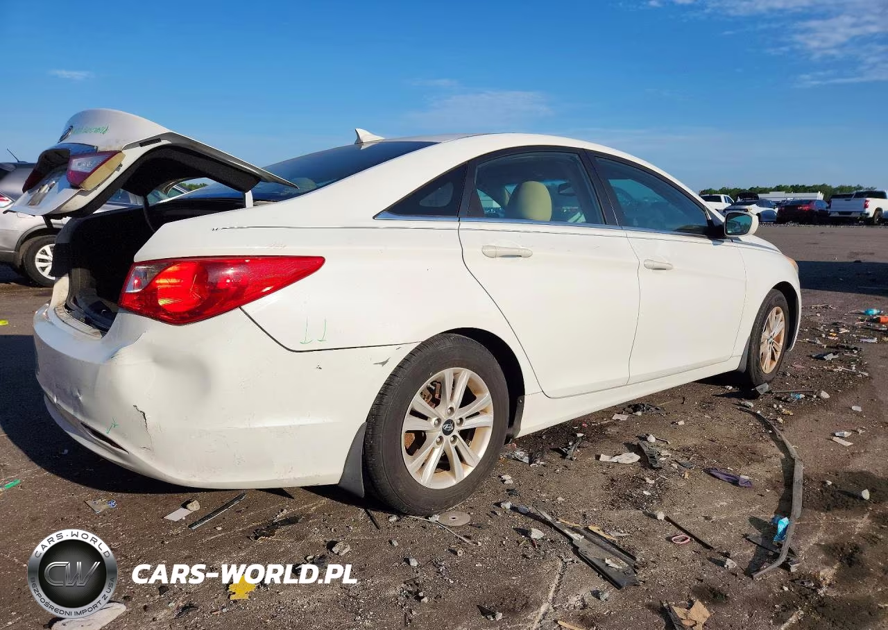 2013 Hyundai Sonata Gls VIN:5NPEB4ACXDH645912 - 3