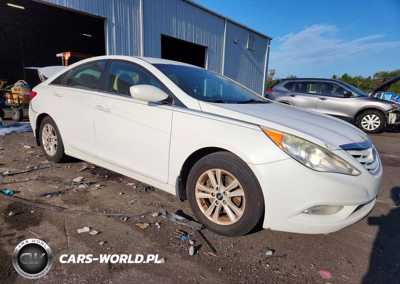 2013 Hyundai Sonata Gls VIN:5NPEB4ACXDH645912 - 4