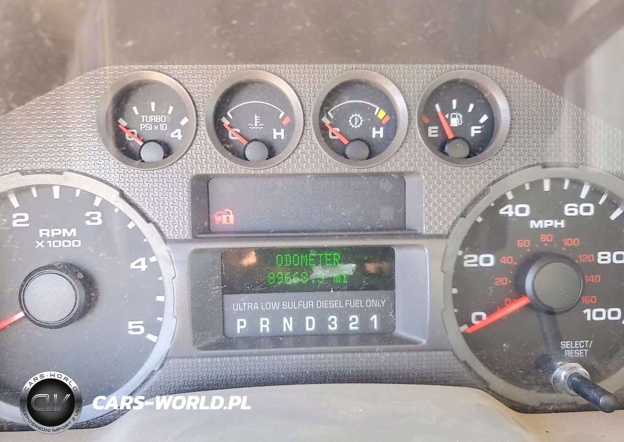2008 Ford F550 Super Duty Bucket Truck VIN:1FDAF57R98EC14256 - 9
