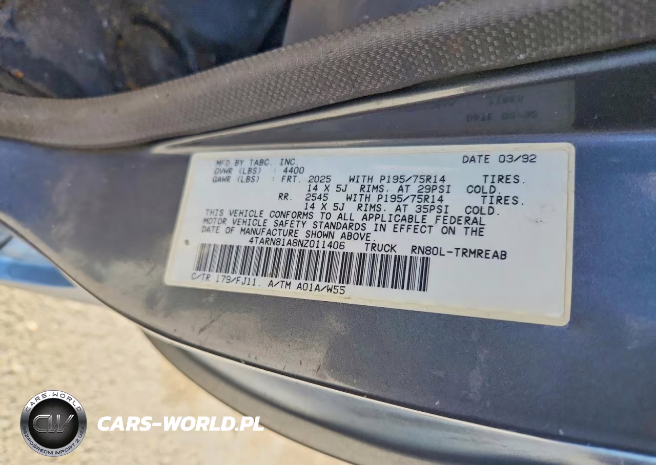 1992 Toyota Pickup Base VIN:4TARN81A8NZ011406 - 12