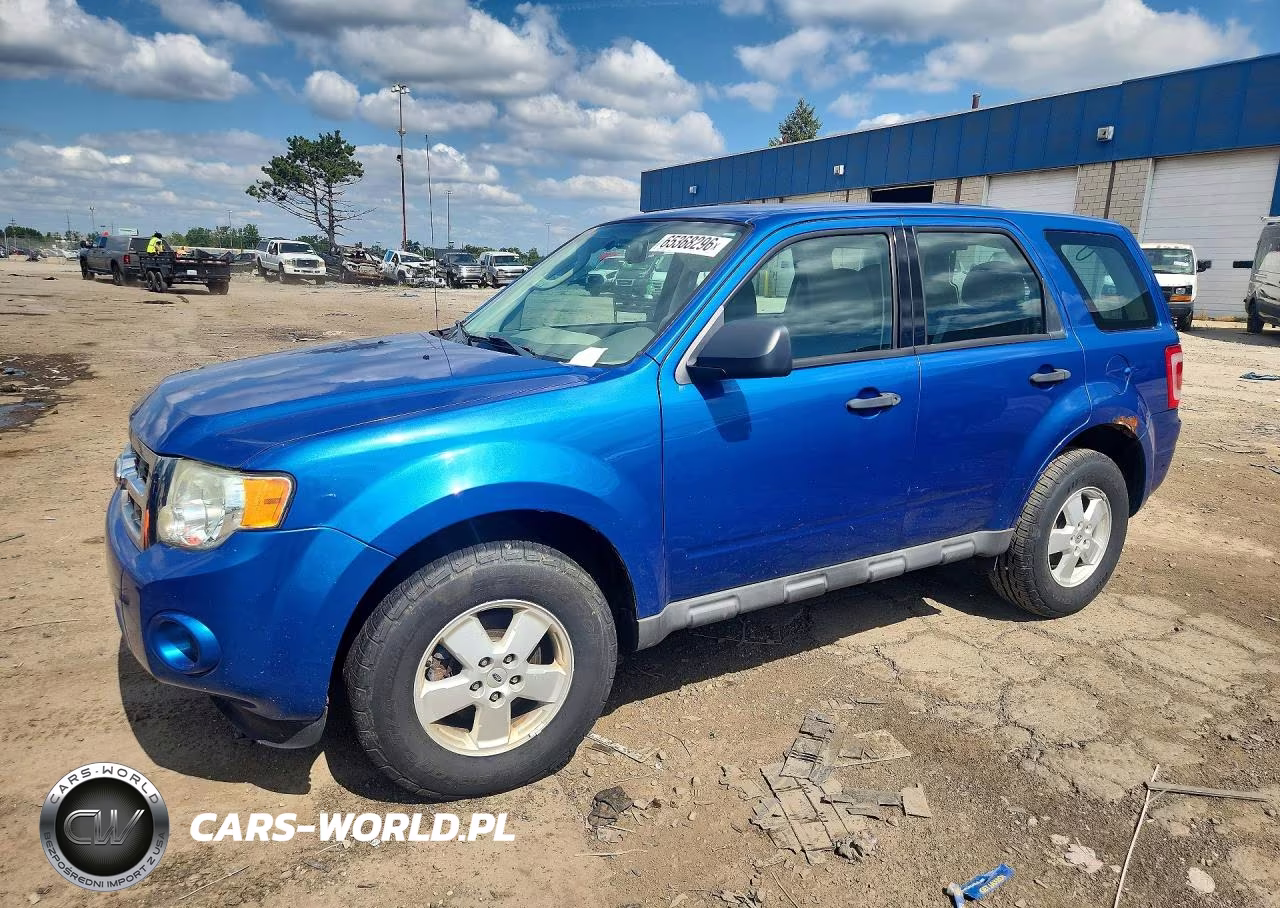 2012 Ford Escape Xls – zdjęcie 1 z 12