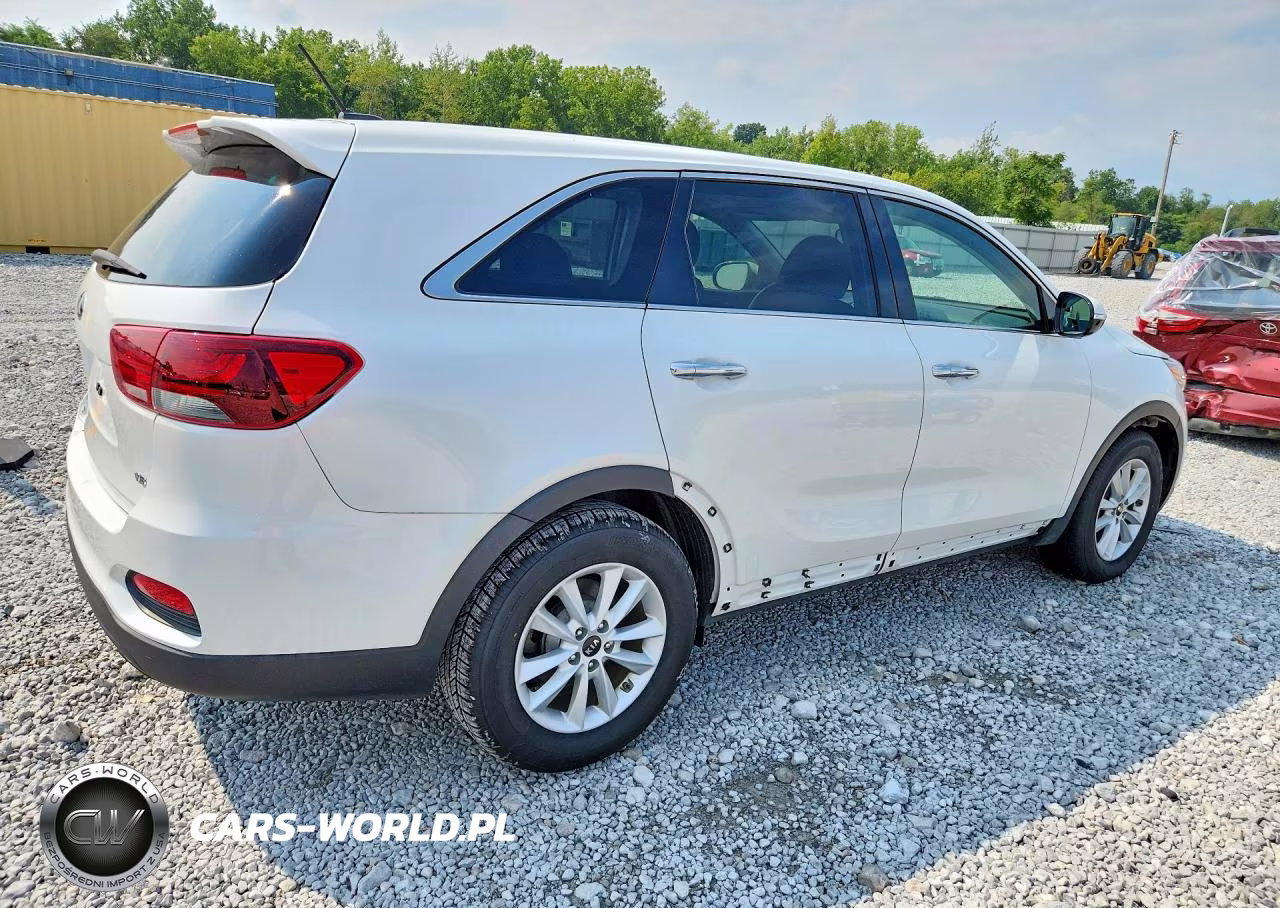 2020 Kia Sorento S VIN:5XYPG4A59LG615219 - 3