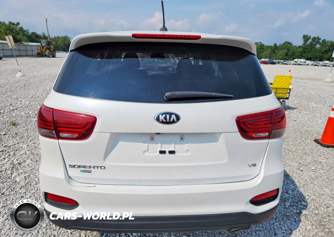 2020 Kia Sorento S VIN:5XYPG4A59LG615219 - 6