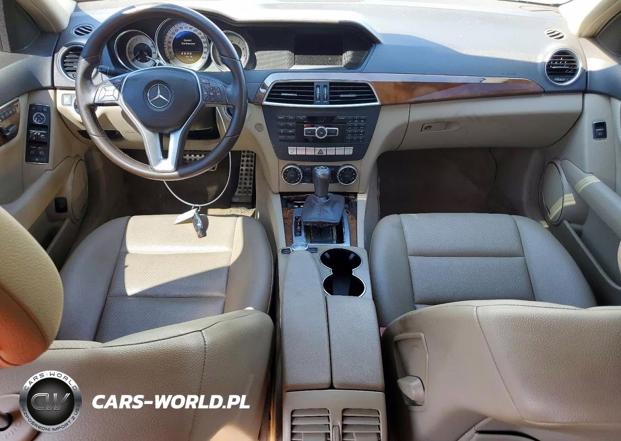 2012 Mercedes-Benz C 300 4Matic VIN:WDDGF8BB7CR212751 - 8