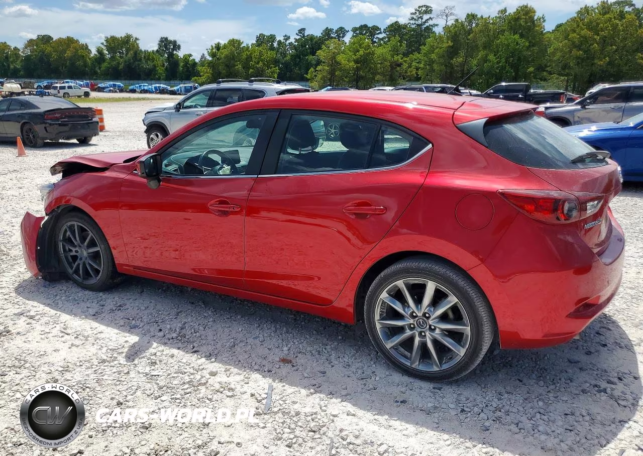 2018 Mazda 3 Touring VIN:3MZBN1L31JM226811 - 2