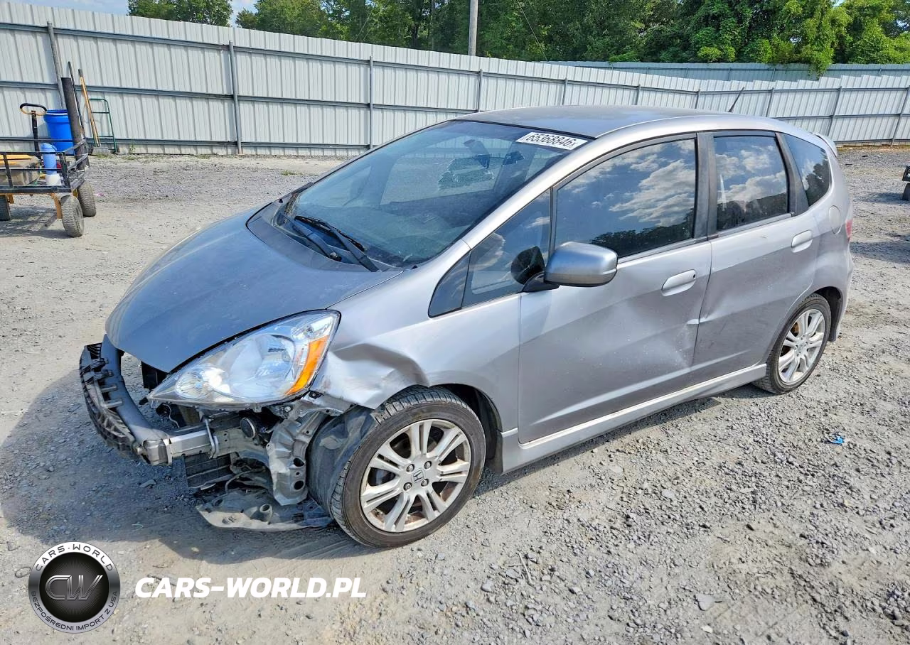 2010 Honda Fit Sport VIN:JHMGE8H40AC028983 - 1