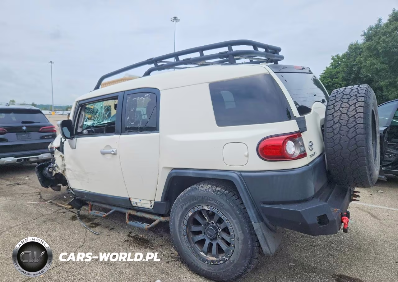 2013 Toyota Fj Cruiser Base VIN:JTEBU4BF2DK157900 - 2