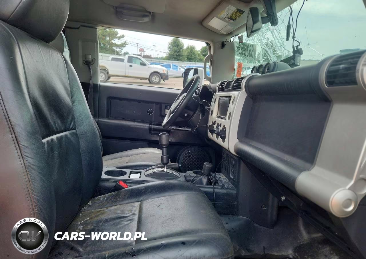 2013 Toyota Fj Cruiser Base VIN:JTEBU4BF2DK157900 - 7