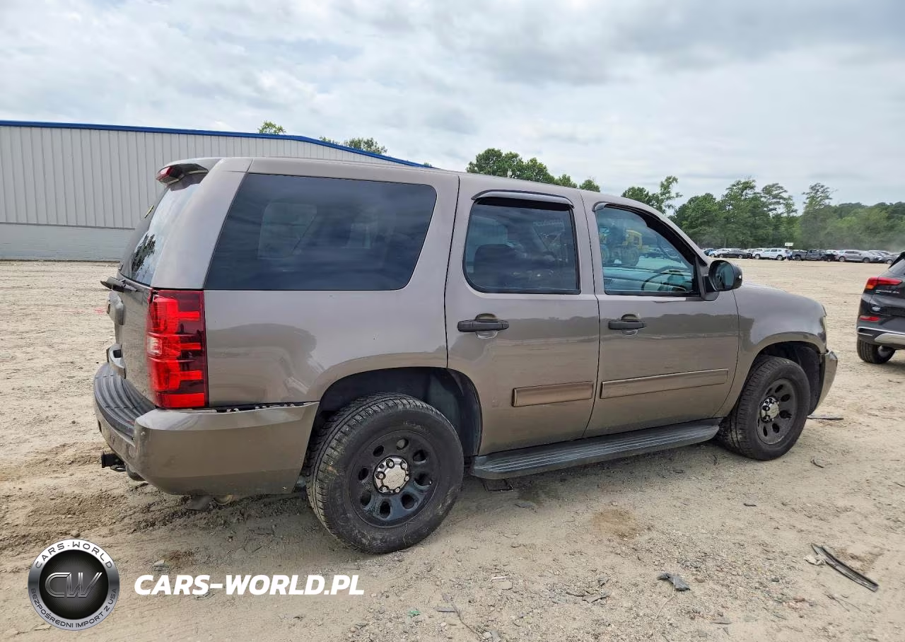 2014 Chevrolet Tahoe Police VIN:1GNLC2E04ER167240 - 3