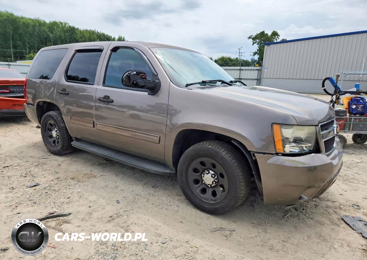 2014 Chevrolet Tahoe Police VIN:1GNLC2E04ER167240 - 4