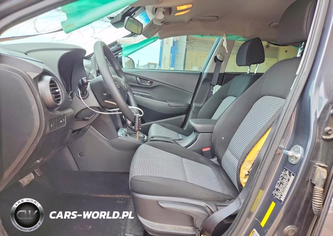 2020 Hyundai Kona Se VIN:KM8K12AA2LU527104 - 7