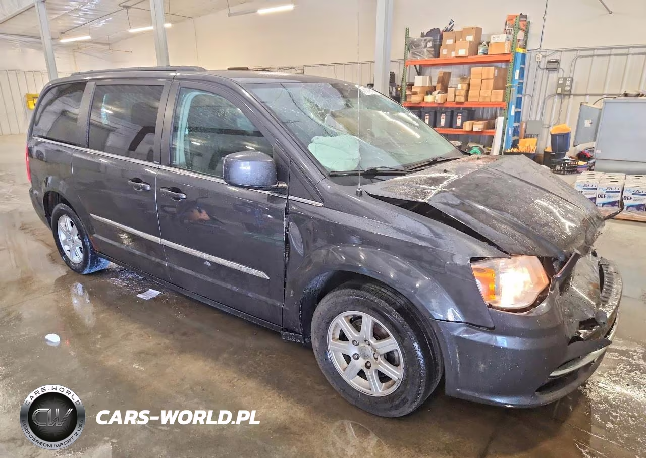 2012 Chrysler Town & Country Touring VIN:2C4RC1BG7CR135209 - 4