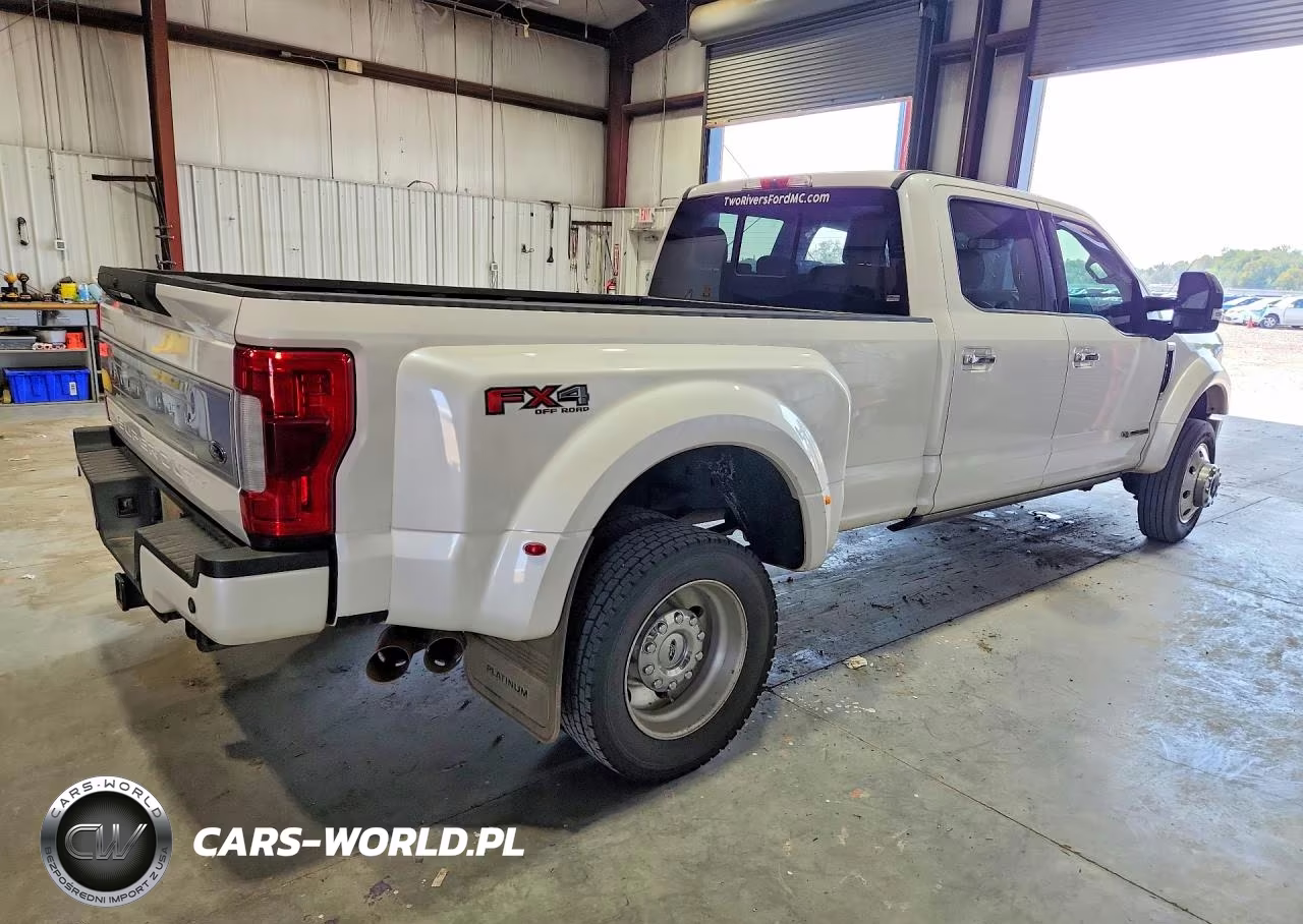 2019 Ford F450 Super Duty VIN:1FT8W4DT0KEF94530 - 3