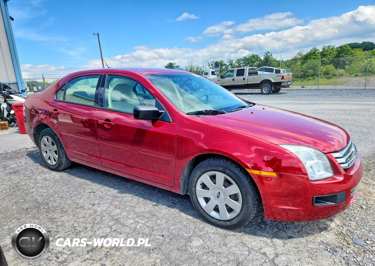 2009 Ford Fusion S VIN:3FAHP06Z69R109876 - 4