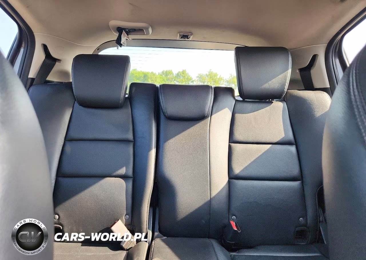2019 Honda Hr-V Touring VIN:3CZRU6H90KM717526 - 10