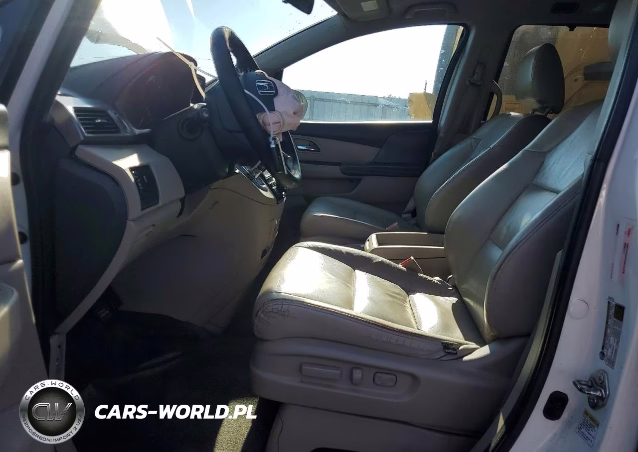 2017 Honda Odyssey VIN:5FNRL5H32HB018166 - 7