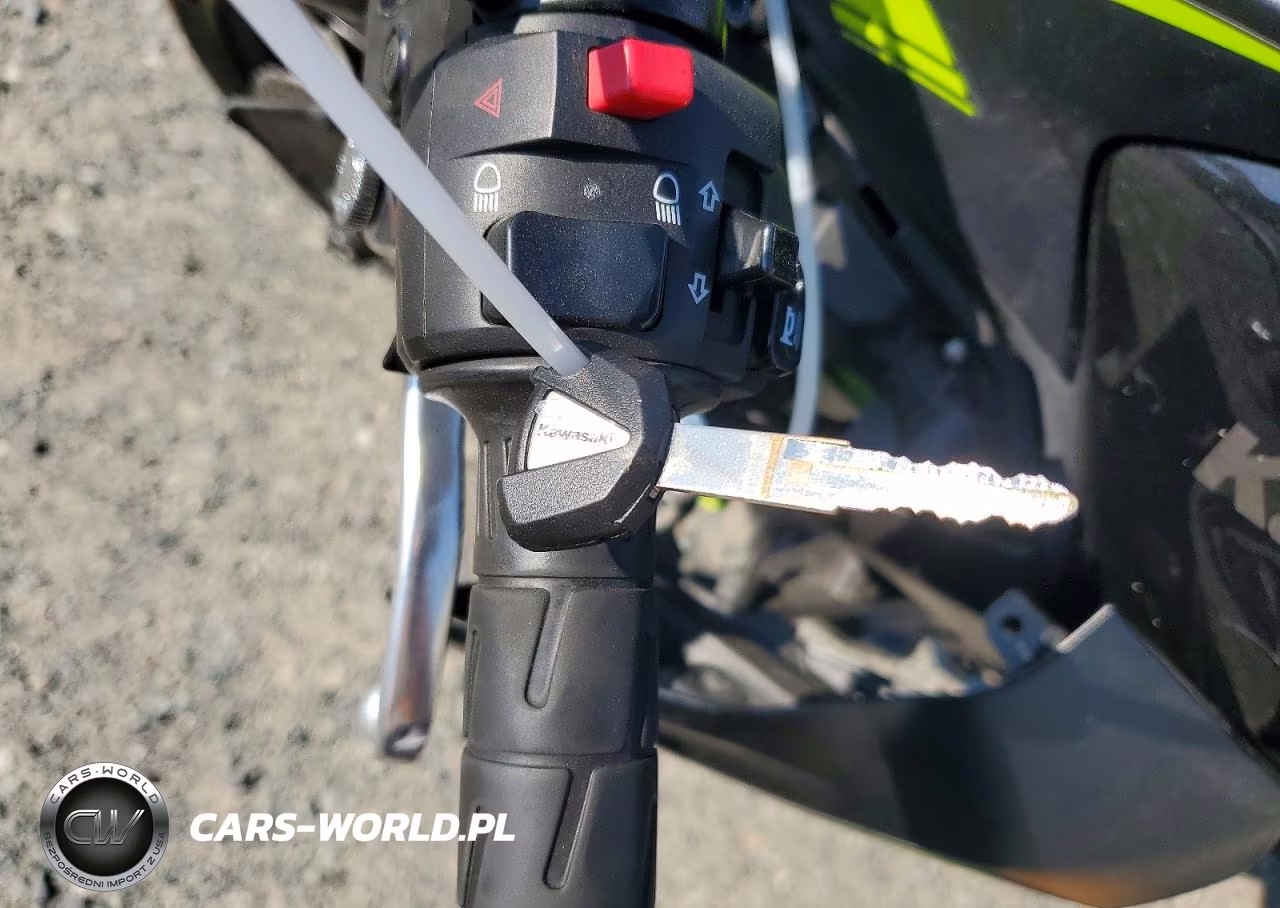 2022 Kawasaki Er650 L VIN:ML5EREL19NDA50826 - 8
