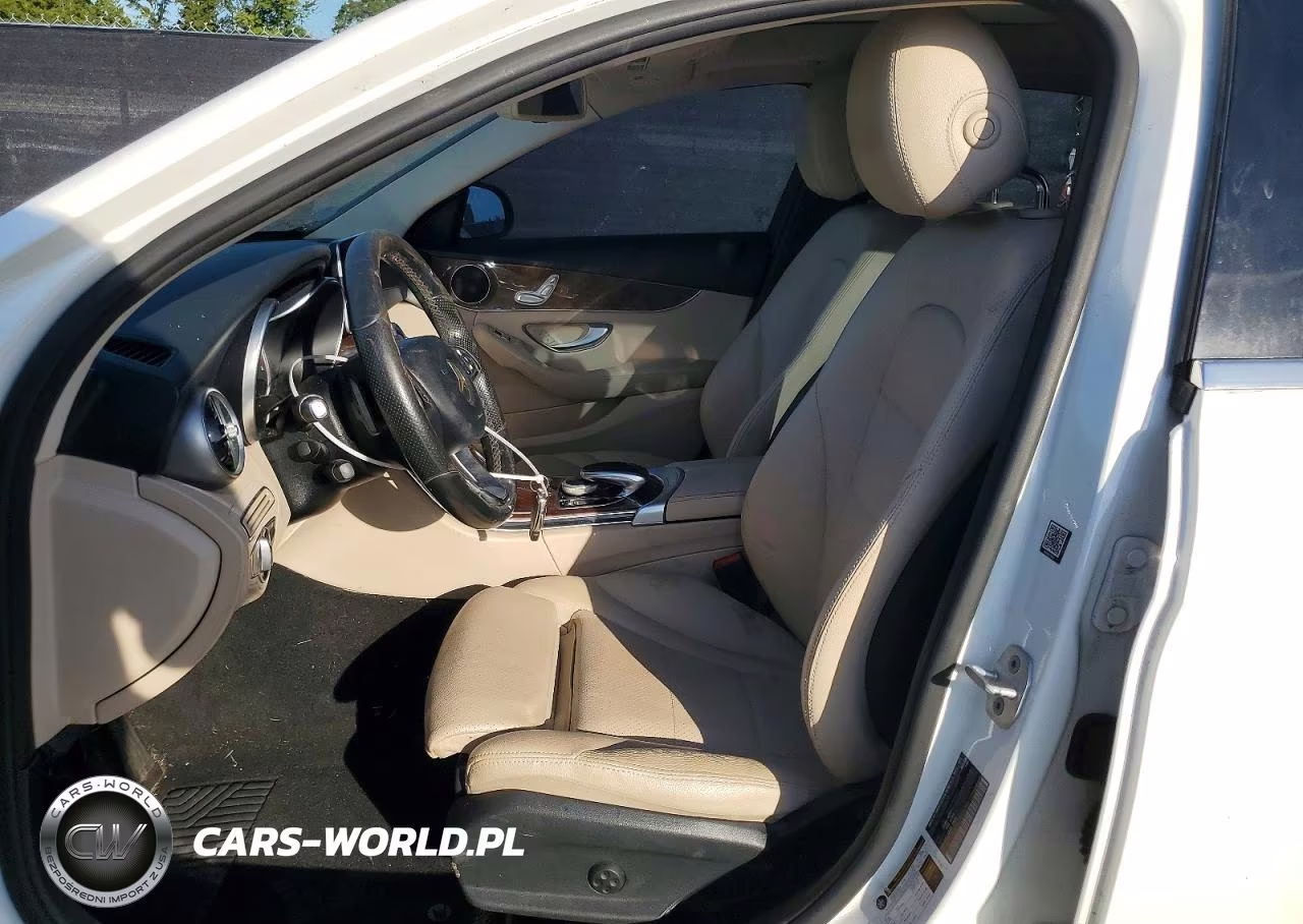 2016 Mercedes-Benz C 300 VIN:55SWF4JB5GU143245 - 7