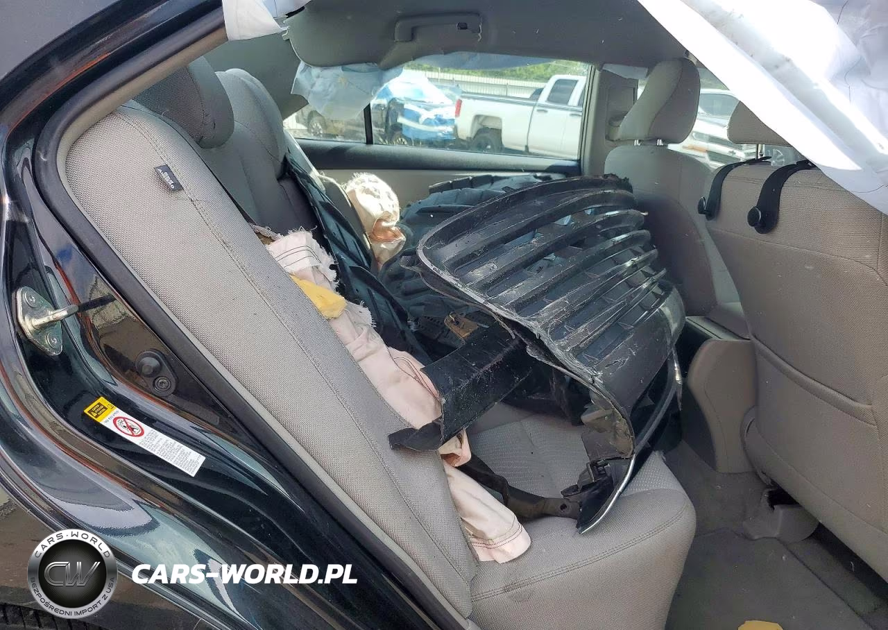2017 Toyota Camry Le VIN:4T1BF1FK5HU385108 - 10