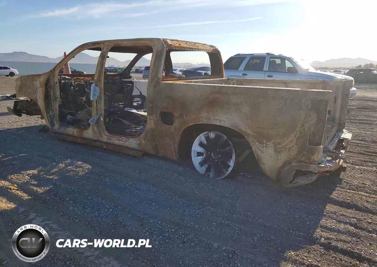 2022 Chevrolet Silverado Ltd C1500 Custom VIN:3GCPWBEK1NG175024 - 2