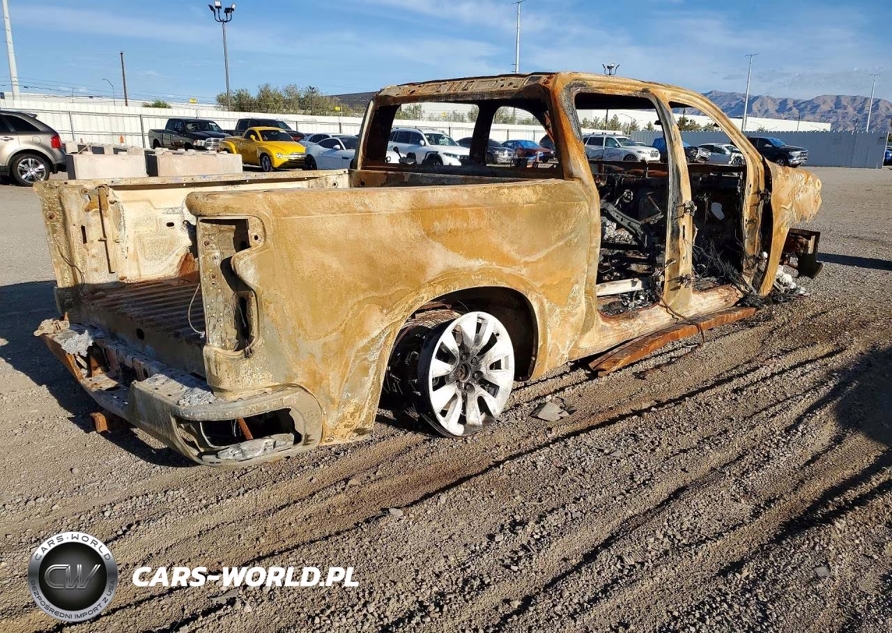 2022 Chevrolet Silverado Ltd C1500 Custom VIN:3GCPWBEK1NG175024 - 3