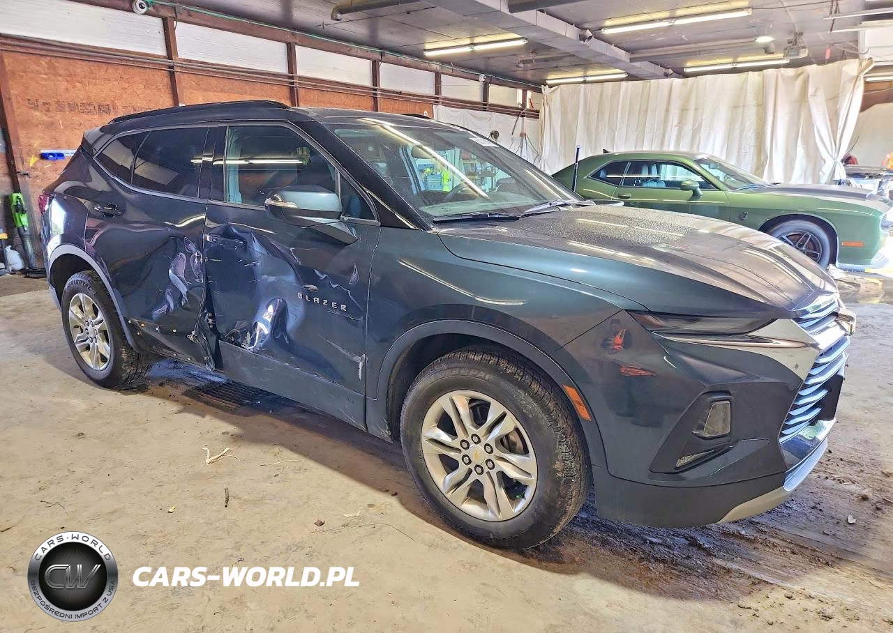 2019 Chevrolet Blazer 2Lt VIN:3GNKBGRS2KS675772 - 4