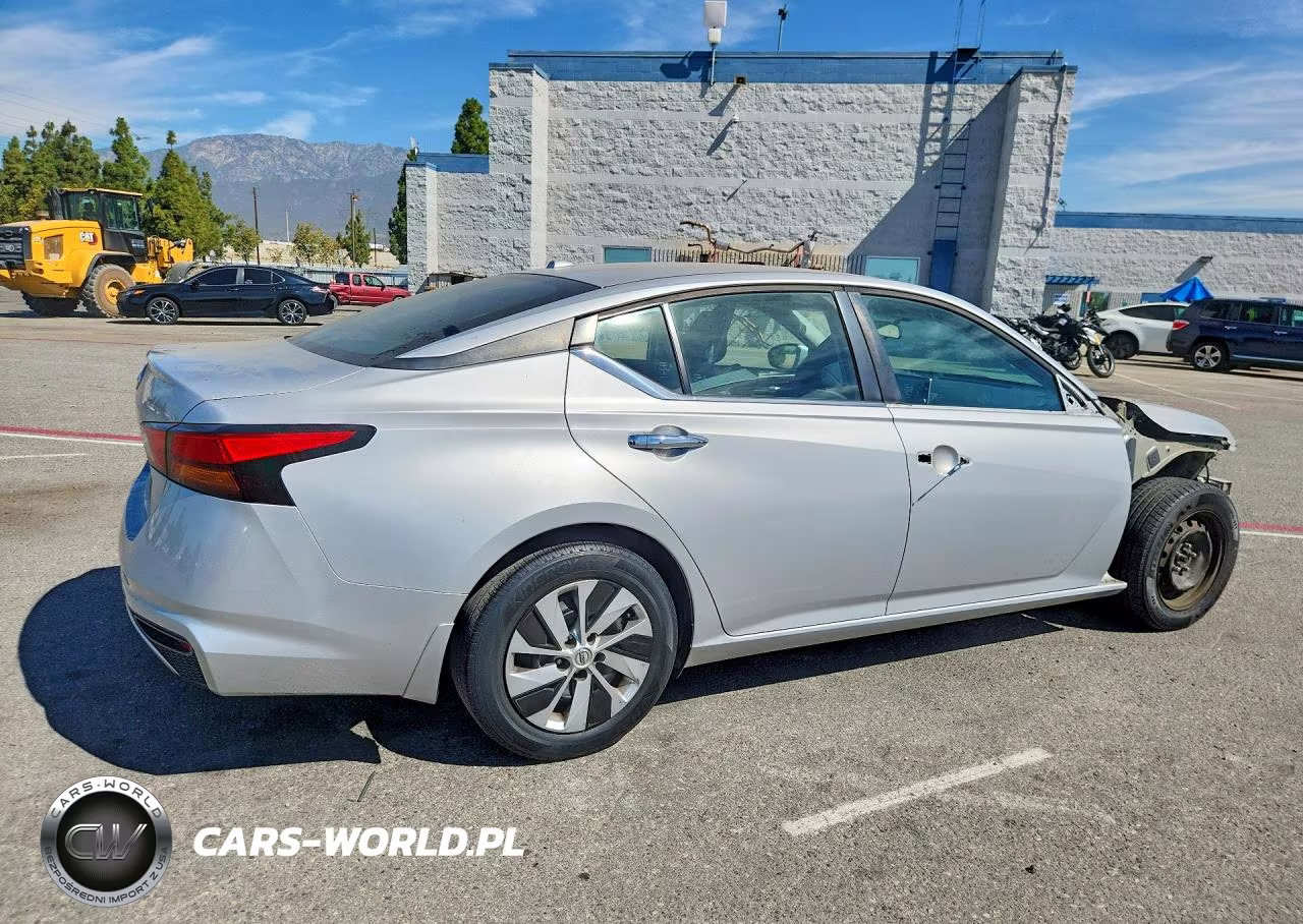 2020 Nissan Altima S VIN:1N4BL4BV8LC225341 - 3