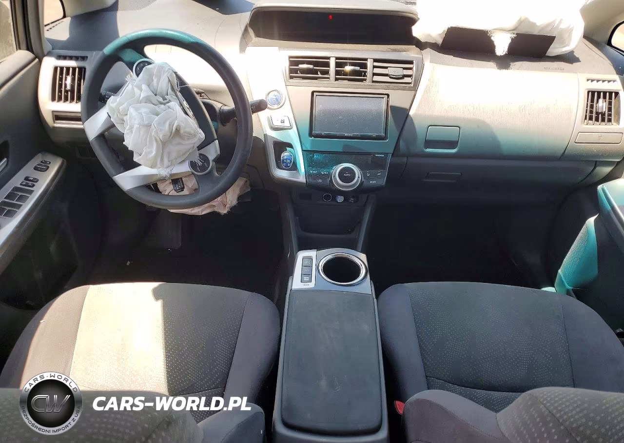 2012 Toyota Prius V Two VIN:JTDZN3EU7C3057904 - 8