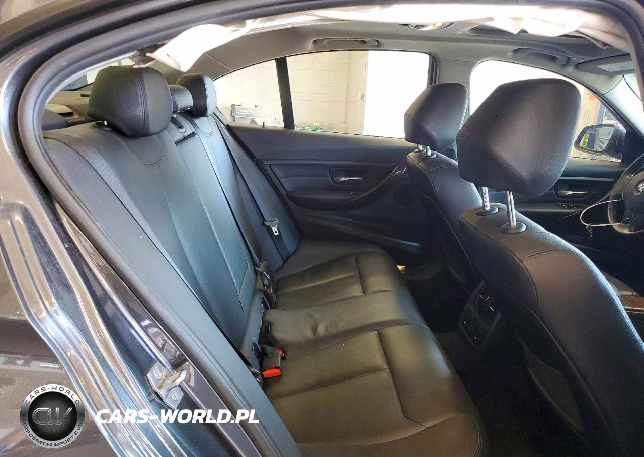 2013 BMW 335 Xi VIN:WBA3B9C57DJ437395 - 10
