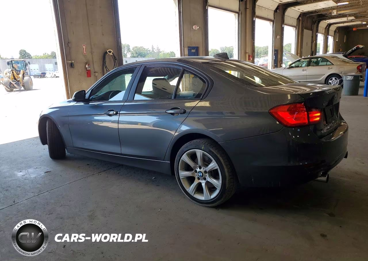 2013 BMW 335 Xi VIN:WBA3B9C57DJ437395 - 2