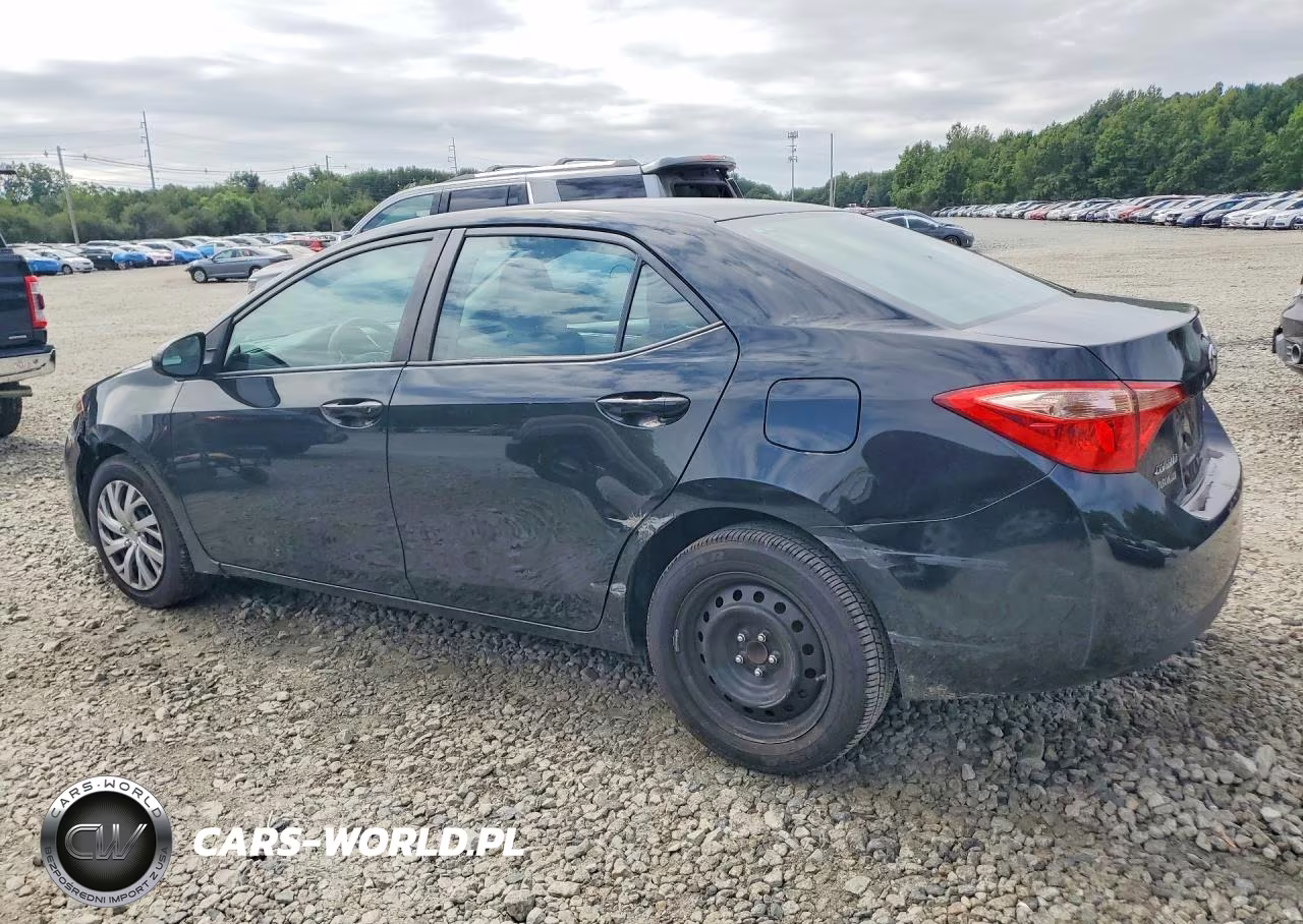 2017 Toyota Corolla Le VIN:2T1BURHEXHC875086 - 2