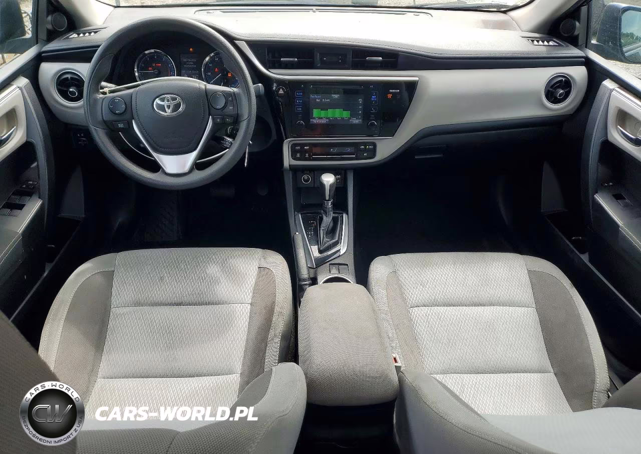 2017 Toyota Corolla Le VIN:2T1BURHEXHC875086 - 8