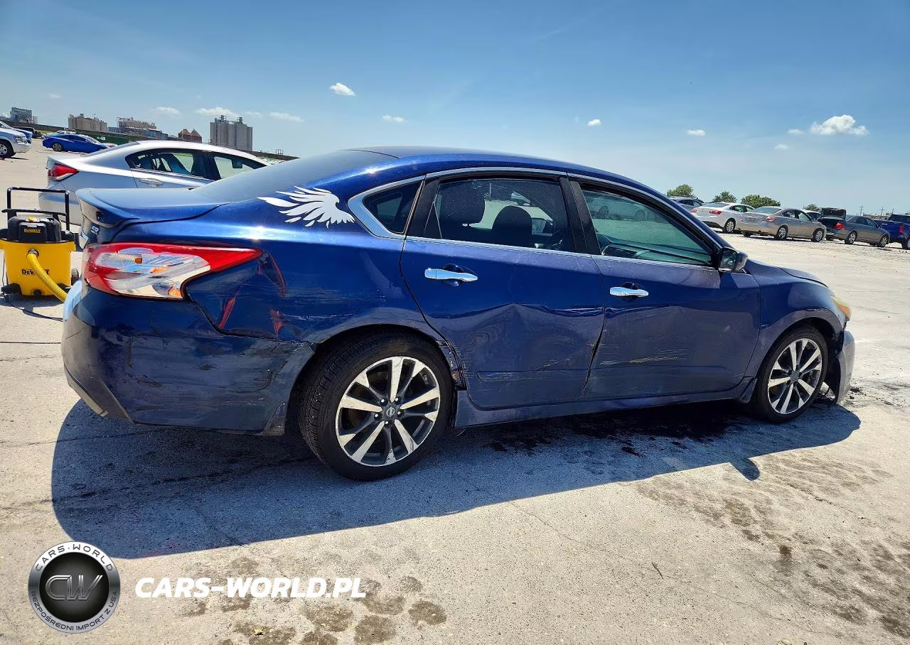 2016 Nissan Altima 2.5 Sr VIN:1N4AL3AP4GC186813 - 3