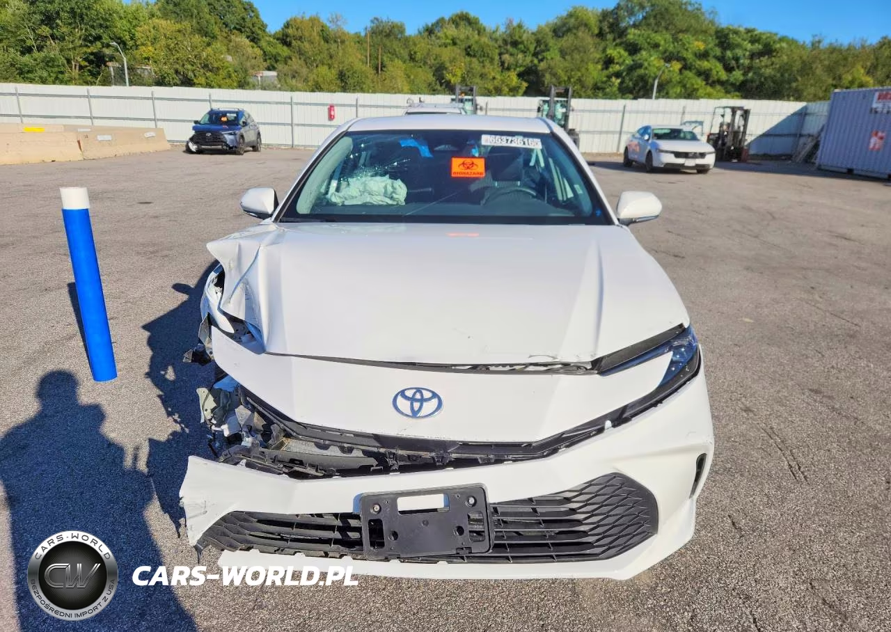 2025 Toyota Camry Le VIN:4T1DAACK6SU093311 - 5