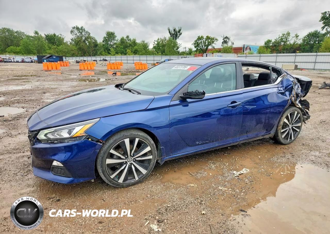2021 Nissan Altima Sr