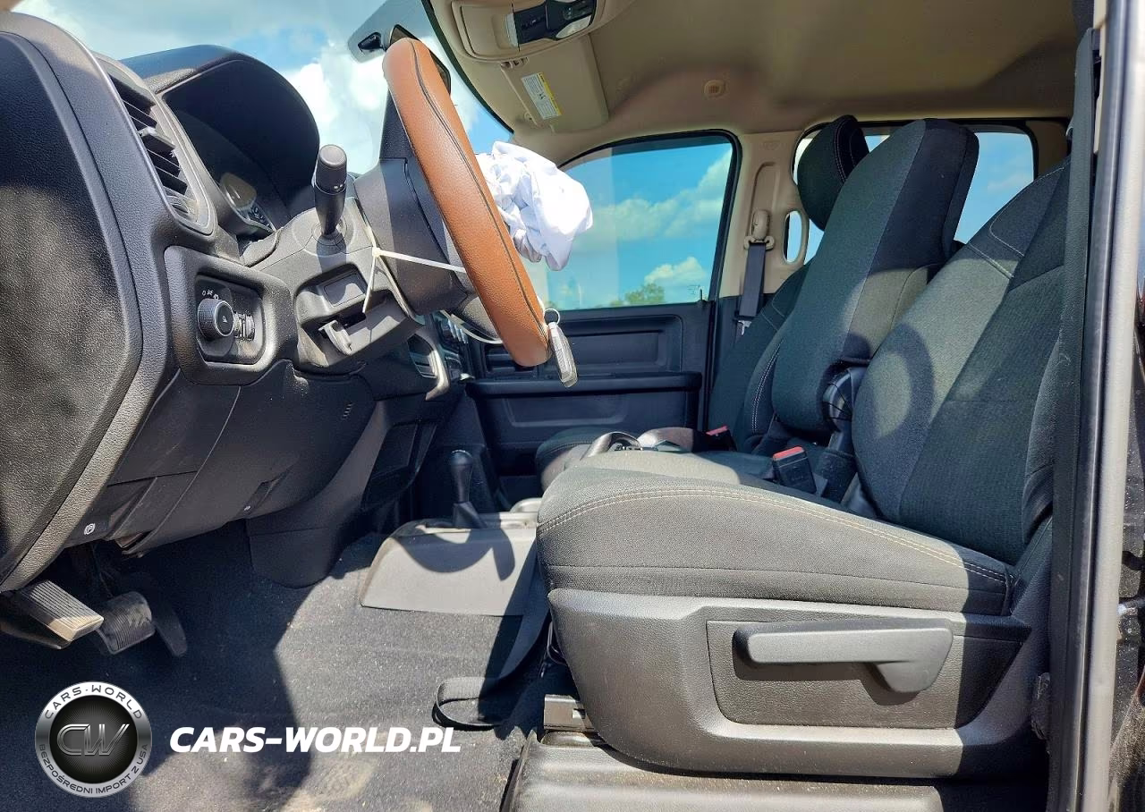 2020 Ram 2500 Tradesman VIN:3C6UR5CL7LG123912 - 7