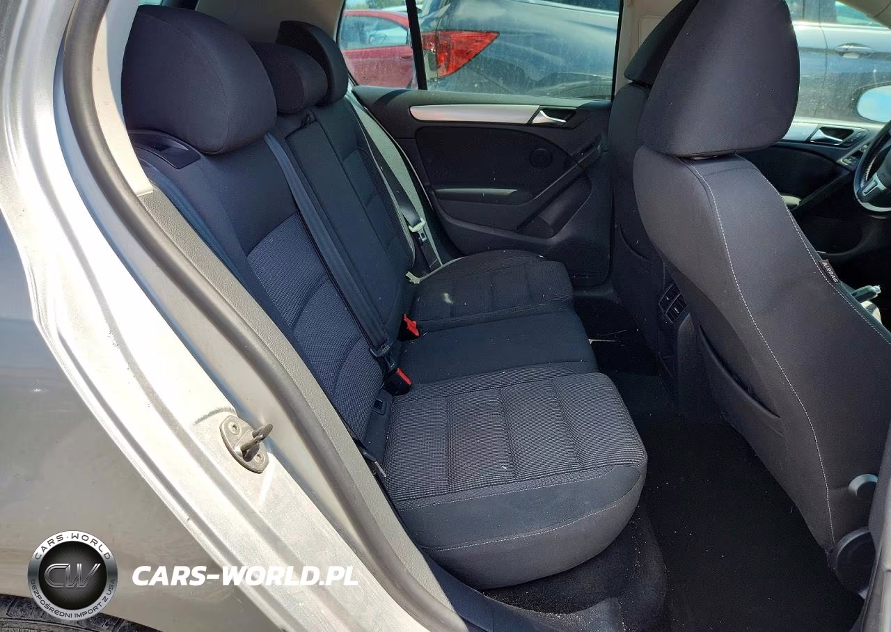2011 Volkswagen Golf VIN:WVWDM7AJ7BW250700 - 10