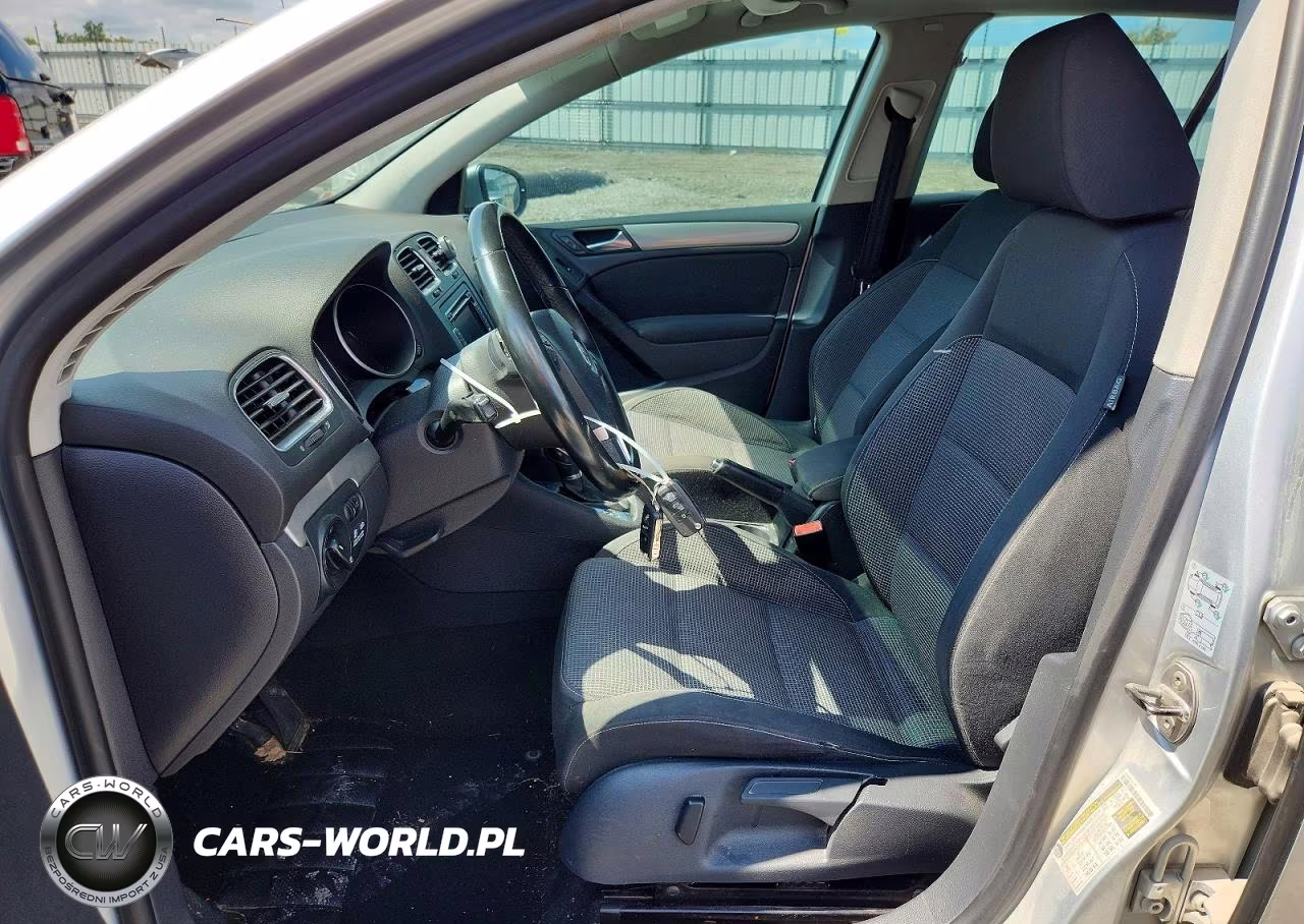 2011 Volkswagen Golf VIN:WVWDM7AJ7BW250700 - 7
