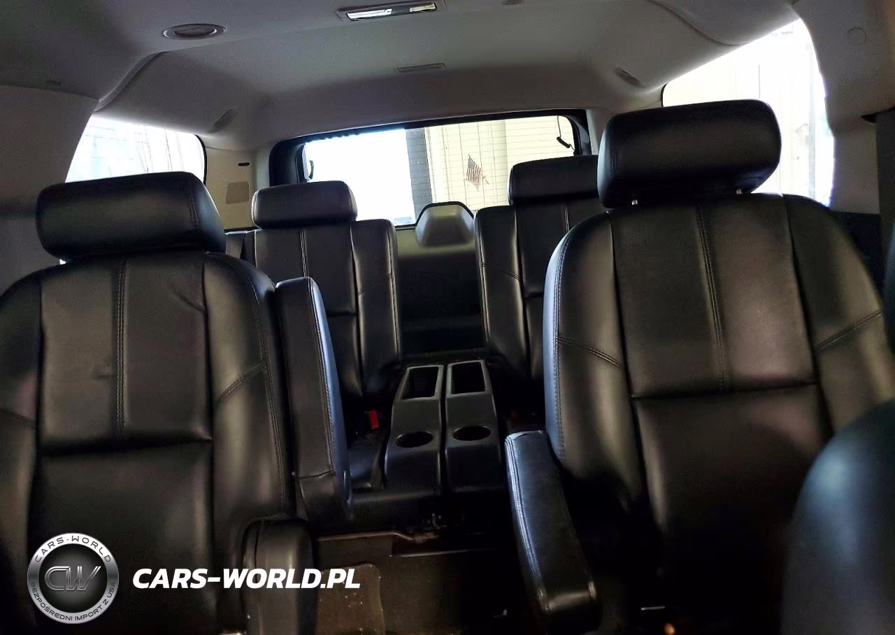 2007 Chevrolet Suburban K1500 VIN:1GNFK16377J255509 - 10