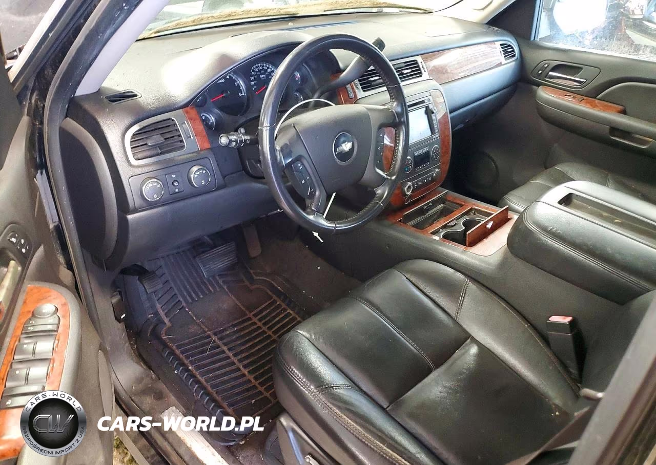 2007 Chevrolet Suburban K1500 VIN:1GNFK16377J255509 - 8
