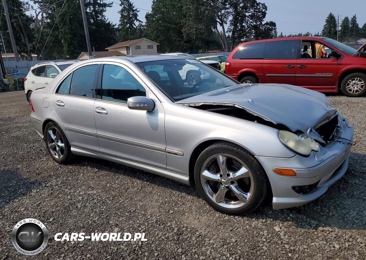 2005 Mercedes-Benz C 230K Sport Sedan VIN:WDBRF40J45F646957 - 4