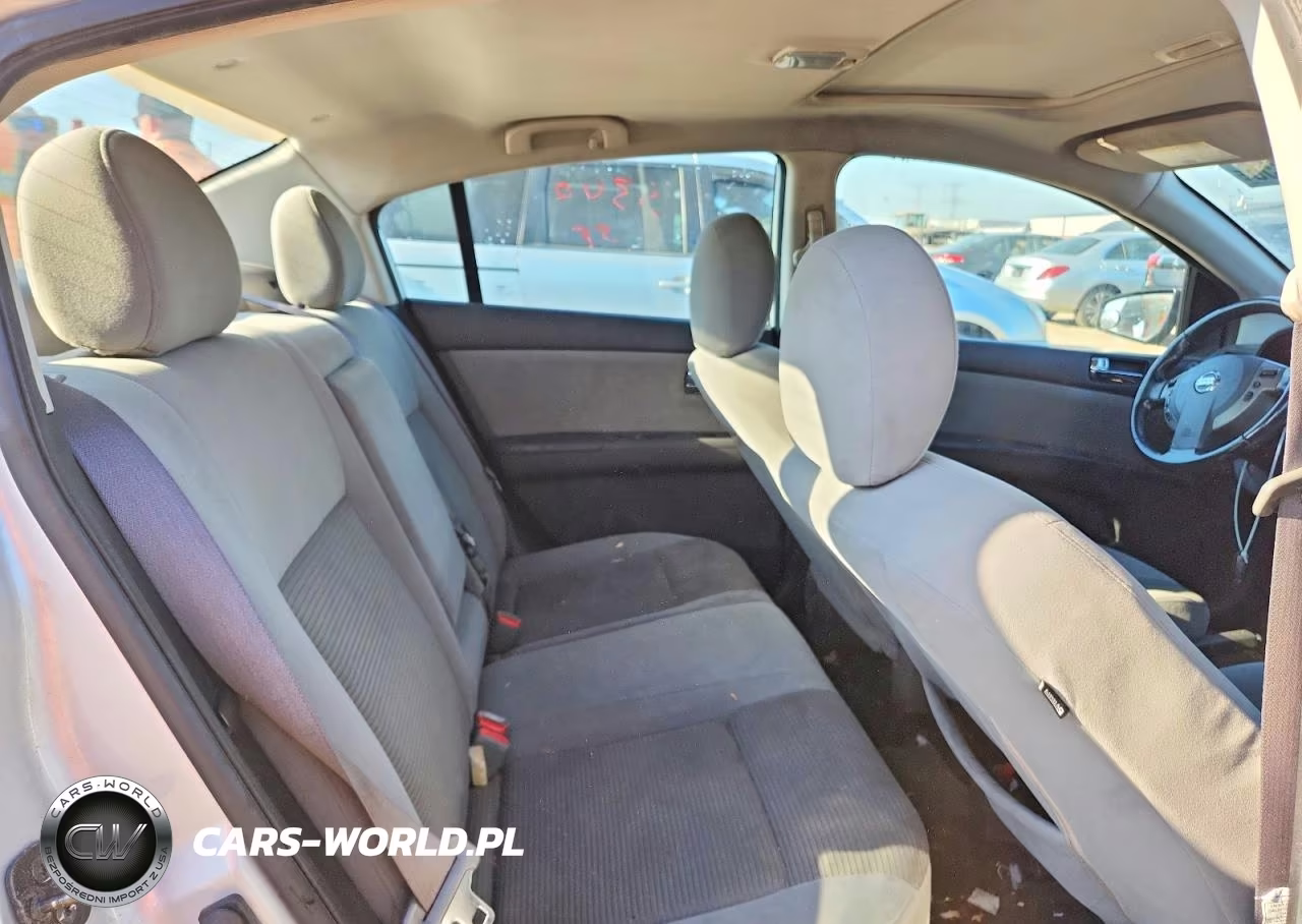 2012 Nissan Sentra 2.0 VIN:3N1AB6AP5CL705268 - 10