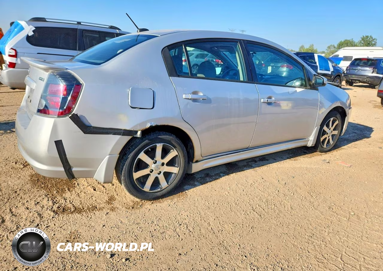 2012 Nissan Sentra 2.0 VIN:3N1AB6AP5CL705268 - 3