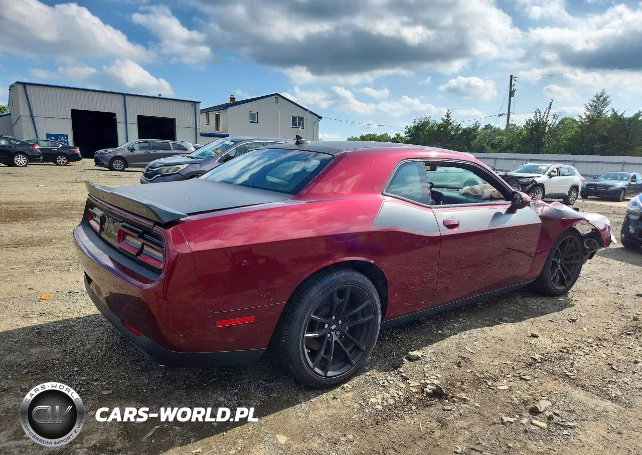 2022 Dodge Challenger R-T Scat Pack VIN:2C3CDZFJ8NH261003 - 3
